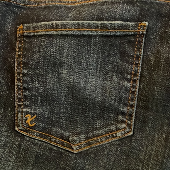 Kut from the Kloth Boyfriend Distressed Reese Jeans Size 14 - Picture 5 of 7